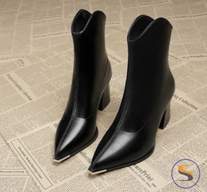 نیم بوت زنانه لعیا